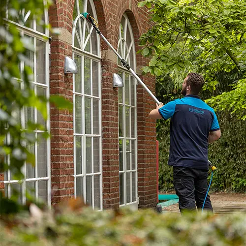Kustermans Reiniging aan het werk